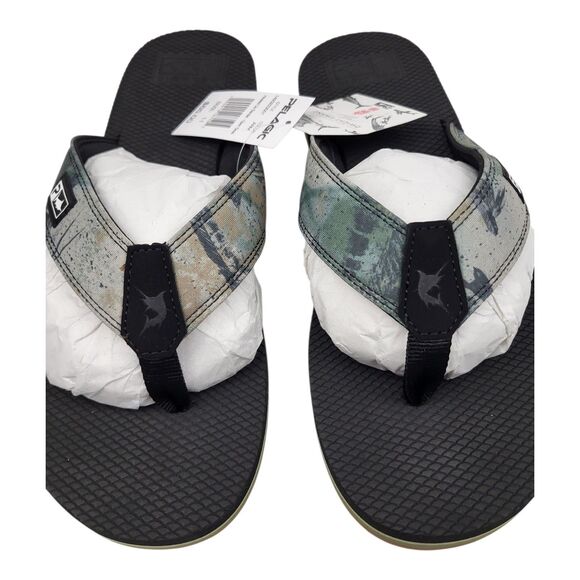 Pelagic Offshore Army Camo Black Sandals Flip Flops Size 11 NWT New - Picture 4 of 9
